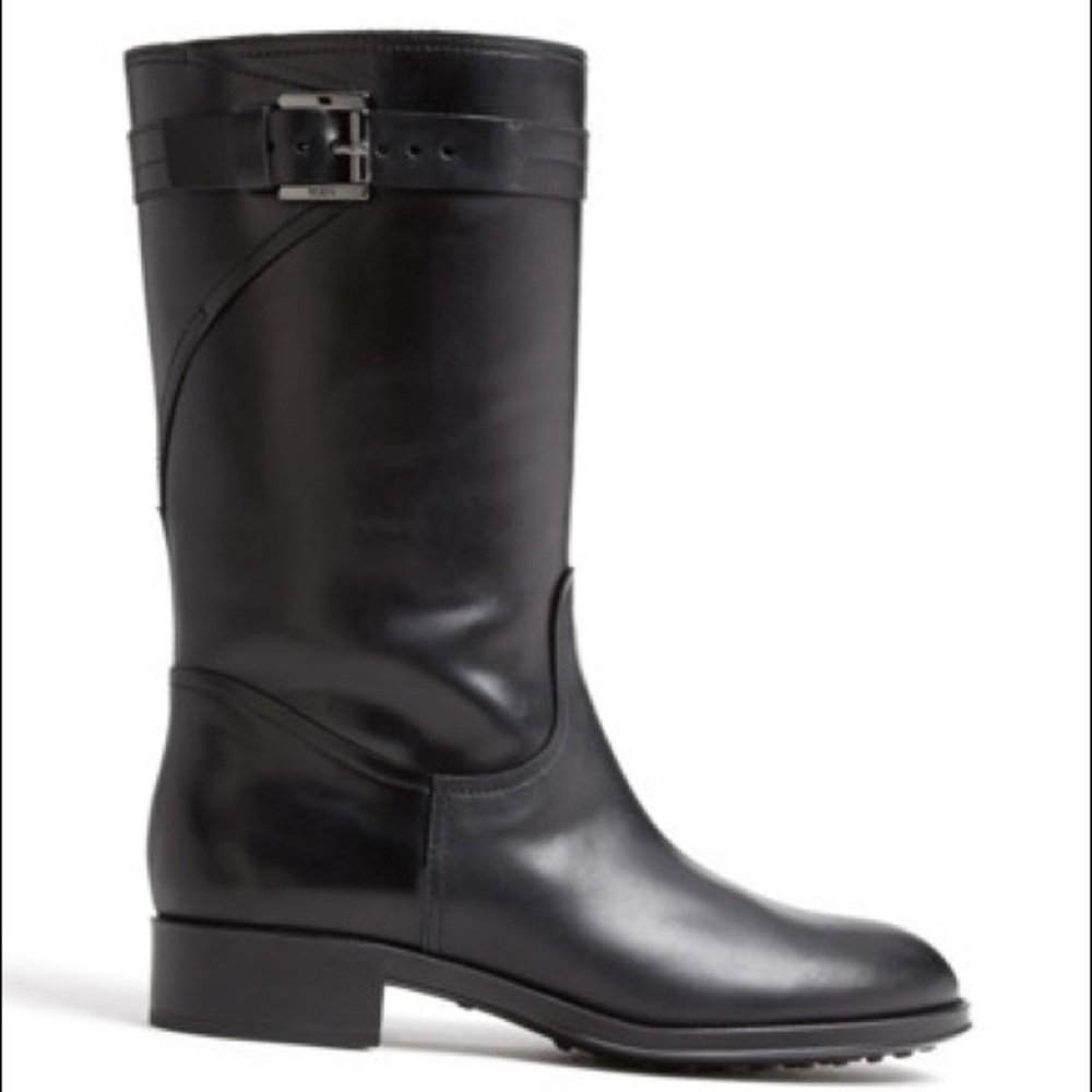 Tod’s Flat Moto Boot